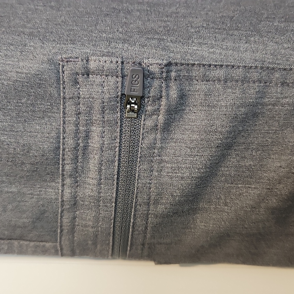 Figs Cairo Cargo Scrub Pant for Men Size Medium - Picture 5 of 12